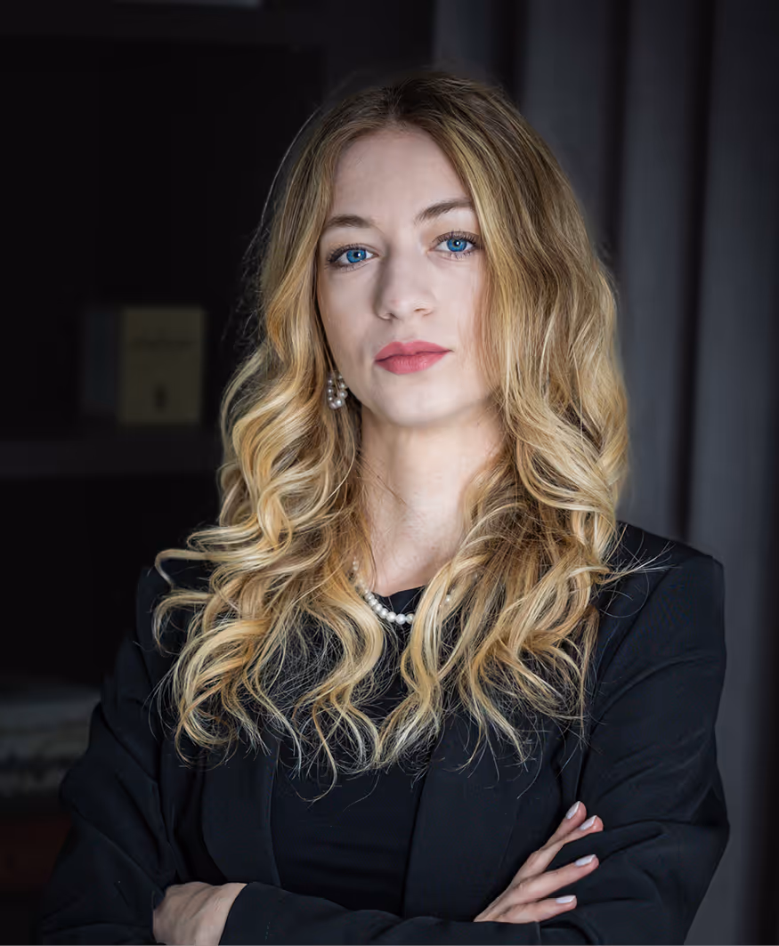 Ana H.